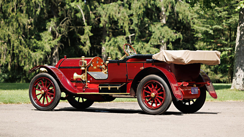 A 1912 Simplex 50 HP Toy-Tonneau automobile.