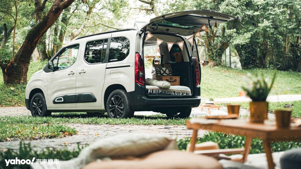 要說有生活感、有溫度的LAV，Citroën Berlingo確實營造出令人討喜的樣貌。