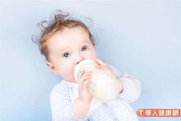 DHA對寶寶腦部發育很重要，需要給寶寶吃保健食品魚油嗎？