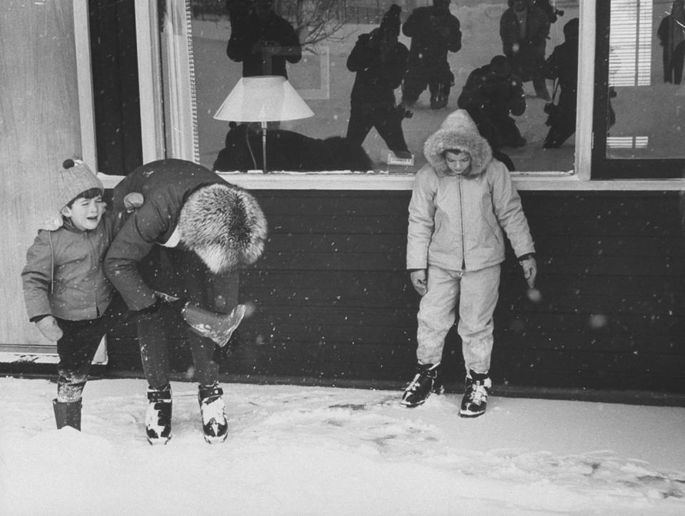 1964: The Kennedys enjoy a ski vacation