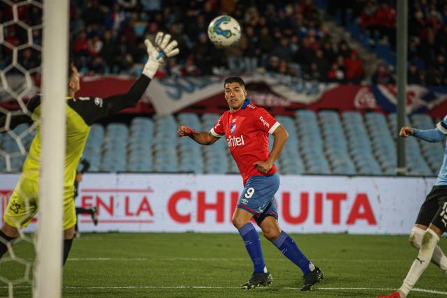 Gol de Suárez y la Tabla Anual para Nacional. Campeonato Uruguayo