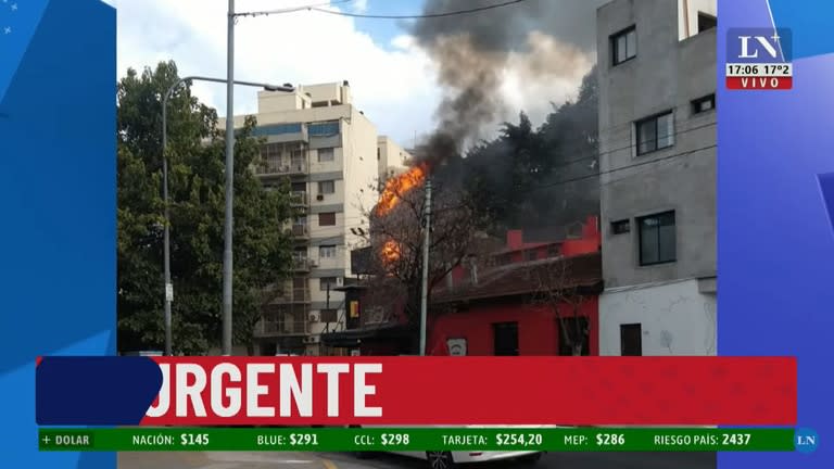 Se incendia la parrilla Lo de Charly en Villa Urquiza