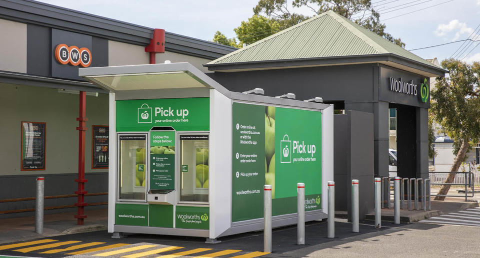 Woolworths has launched new Pick up lockboxes at four stores. Source: Woolworths