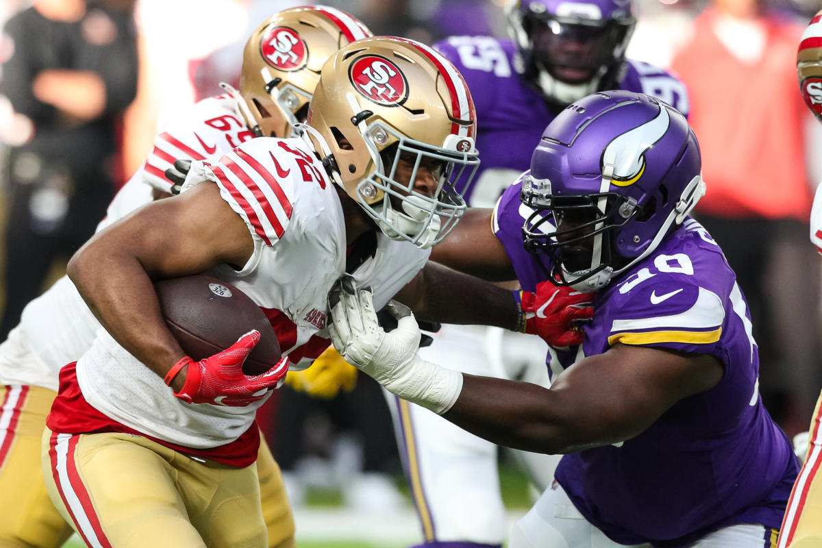 Jeff Wilson Jr. or Tyrion Davis-Price: Who Will Lead 49ers' Backfield  Following Elijah Mitchell Injury?