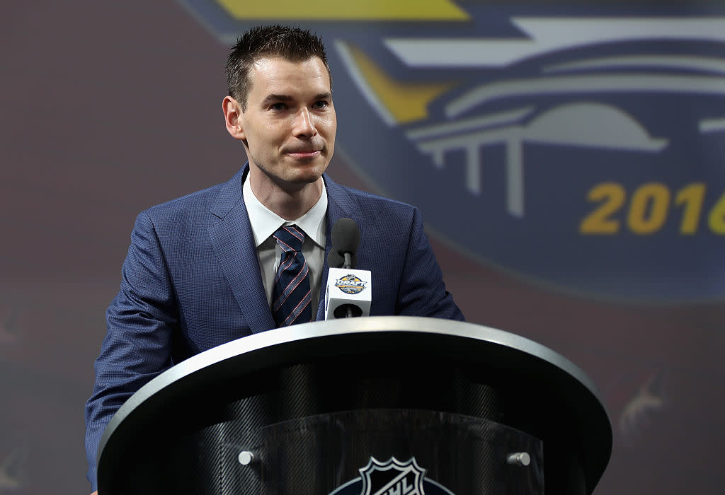 BUFFALO, NY – JUNE 24: General manager John Chayka of the Arizona Coyotes speaks at the podium during round one of the 2016 NHL Draft at First Niagara Center on June 24, 2016 in Buffalo, New York. (Photo by Dave Sandford/NHLI via Getty Images)