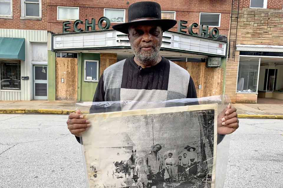 Rev. David Kennedy (Sarah Blake Morgan / AP)