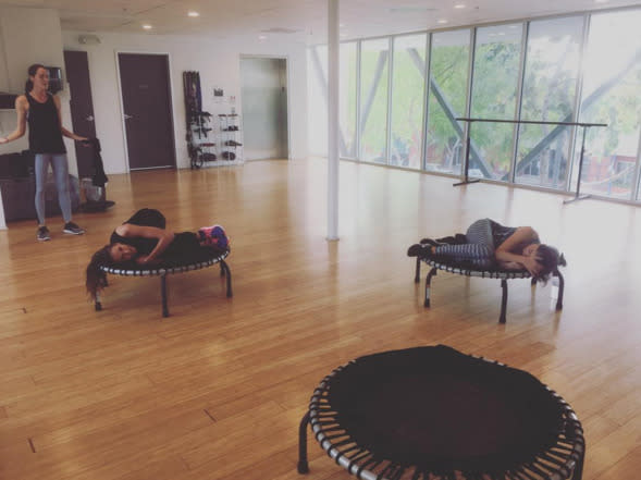 Julianne Hough, shared this pic of how Nina Dobrev and Sarah Hyland were really feeling after their workout: “I mean, I guess it was their first time… @ninadobrev @therealsarahhyland @bodybysimone @errrrrrrka” -@juleshough