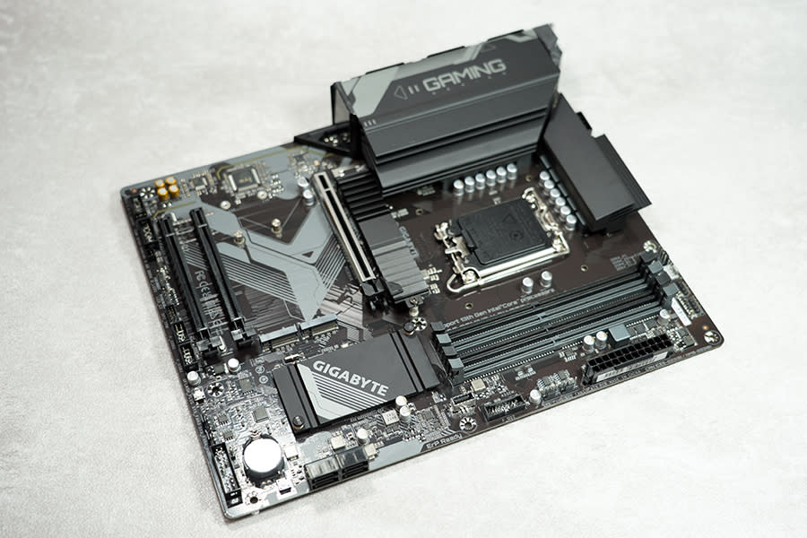 Super high C/P value and excellent performance!Gigabyte B760 GAMING X AX  DDR4 Motherboard Unboxing Review - timenews