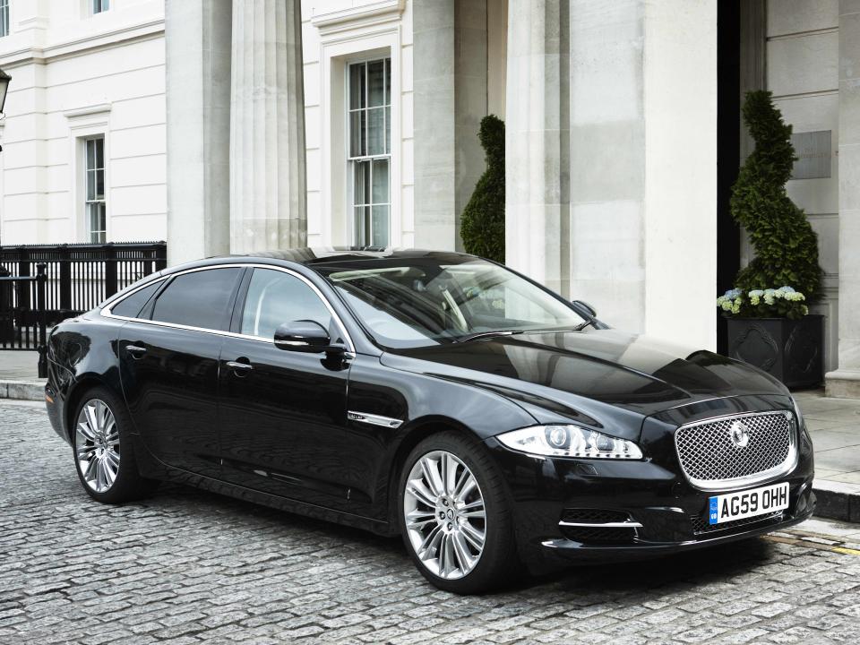 Jaguar XJ 