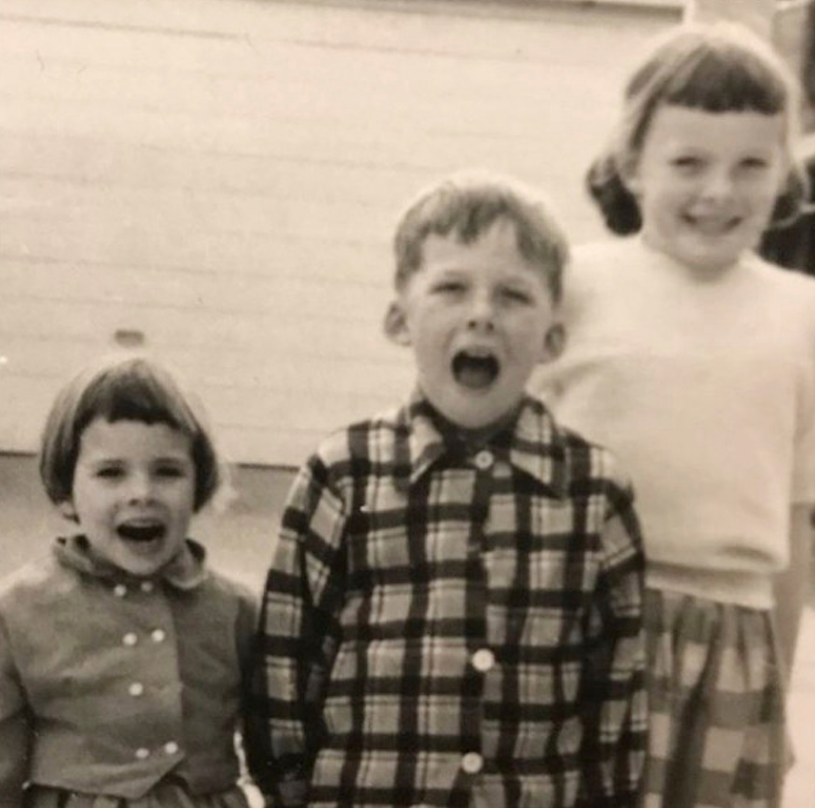 Keaton, right, with brother Randy and sister Robin | Diane Keaton/Instagram