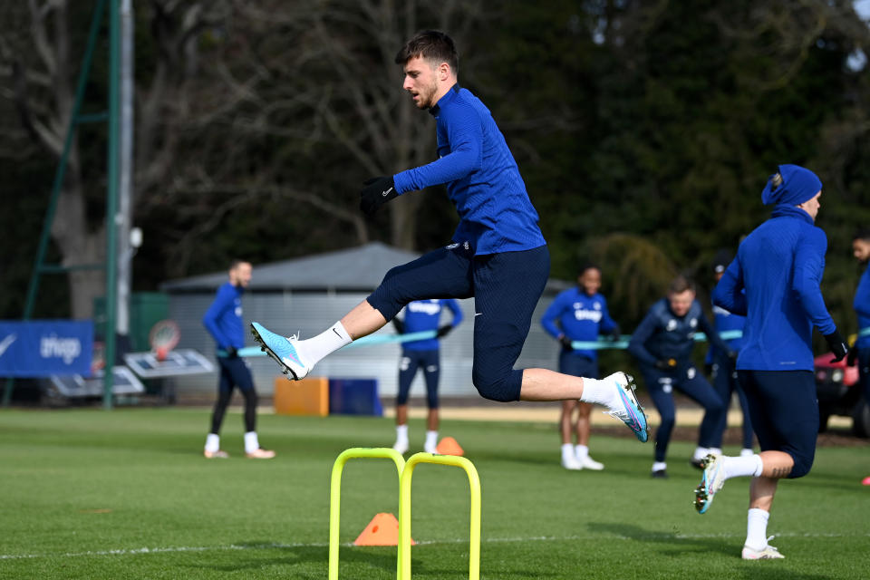 COBHAM, ENGLAND - MARCH 02: Mason Mount of Chelsea during a training session at Chelsea Training Ground on March 2, 2023 in Cobham, England. (Photo by Darren Walsh/Chelsea FC via Getty Images)