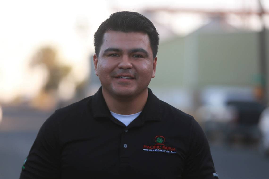 Stratford native Martín Chávez hopes to unseat one of the Valley’s longest-serving county supervisors. Chávez was born the same year Kings County Board of Supervisor representative Joe Neves was first elected to office in November 1994.