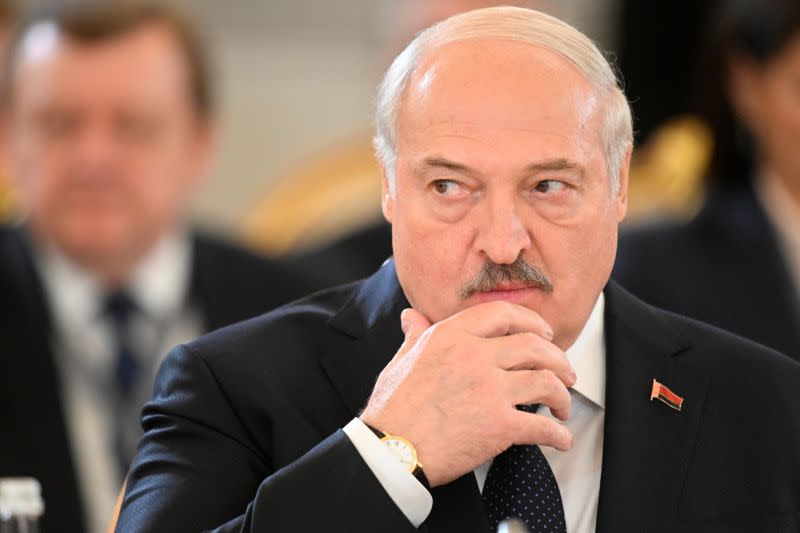 ▲白俄羅斯總統、68歲的盧卡申柯（Alexander Lukashenko）近期屢被傳出健康狀況亮紅燈，最新又有爆料指出，盧卡申柯在與俄羅斯總統蒲亭（Vladimir Putin）密會之後，被緊急送往醫院治療，一度狀況危急。（圖／美聯社／達志影像）