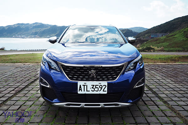 【台北車展】蔚藍之境的浪漫獅王 Peugeot 3008東北角試駕－2018台北車展