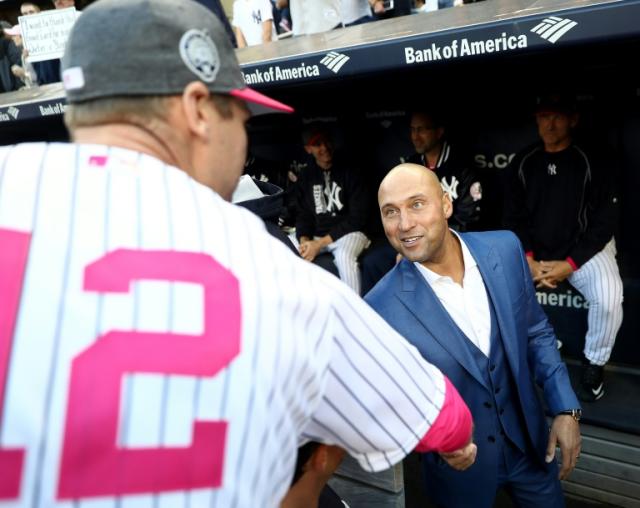 Yankees retire Derek Jeter's No. 2
