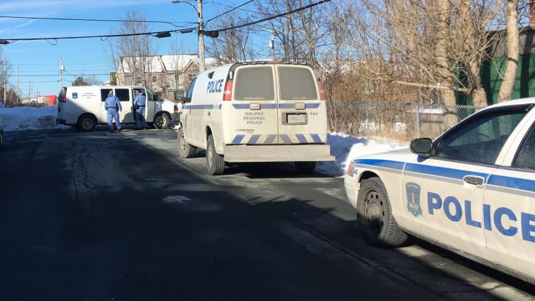 Woman dead in 2nd suspicious death in Dartmouth in 2 days