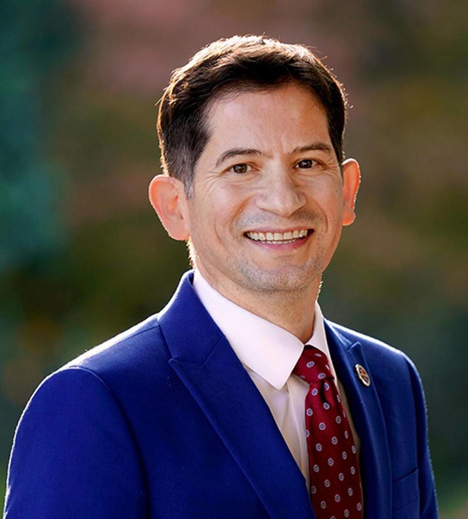 Dr. Saúl Jiménez-Sandoval, president of Fresno State