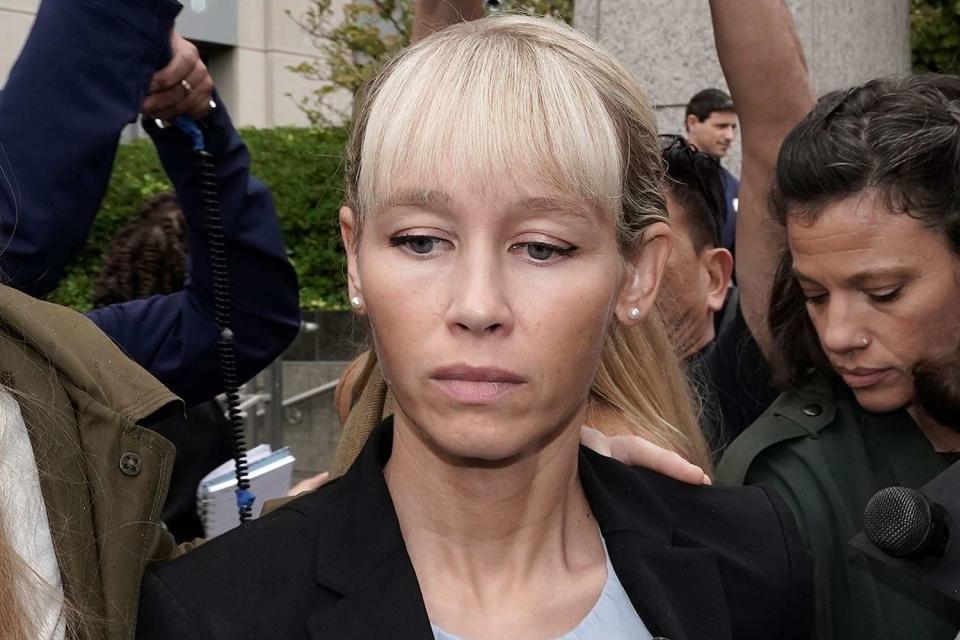 <p>AP/Rich Pedroncelli</p> Sherri Papini, the California woman who faked her own kidnapping in 2016, has been released from a halfway house.