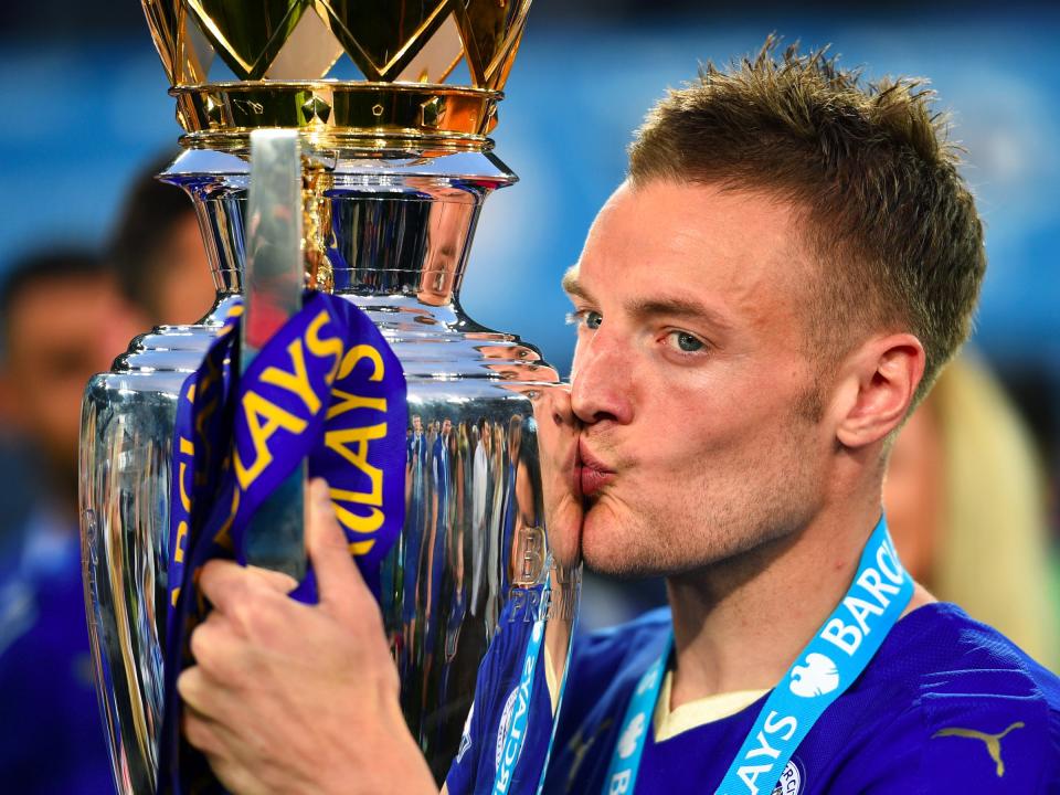 james Vardy premier league trophy