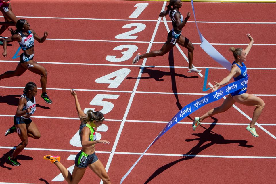 Abby Steiner, right, Tamara Clark and former Duck Jenna Prandini, center, earn the top three spots in the women's 200 meters. Steiner won in 21.77 on day four of the 2022 USA Track and Field Championships at Hayward Field in Eugene, Ore., on Sunday, June 26, 2022.