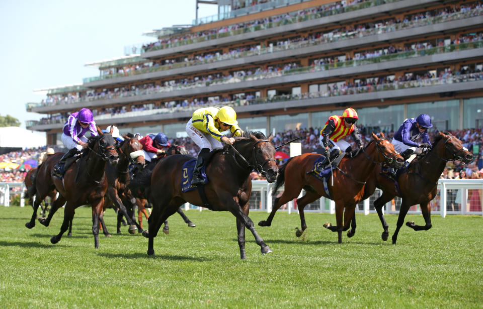 Perfect Power monté par Christophe Soumillon remporte la Coupe du Commonwealth.