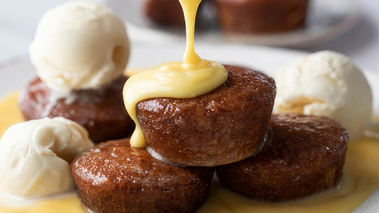 Malva pudding crème anglaise