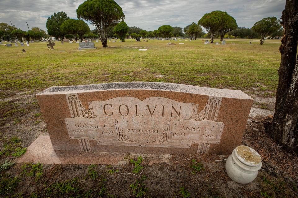 Donnie and Anna Colvin, original inhabitants of the house on D Street in Lake Wales, are buried at Willow Lawn Cemetery. They were among the first Black residents of the city, and Donnie Colvin helped sell lots and recruit other workers to Lake Wales.