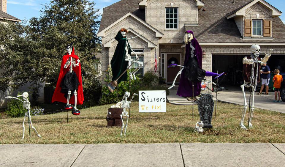 Skeleton Halloween decorations in a Texas front yard (Courtesy Oscar Carrero)