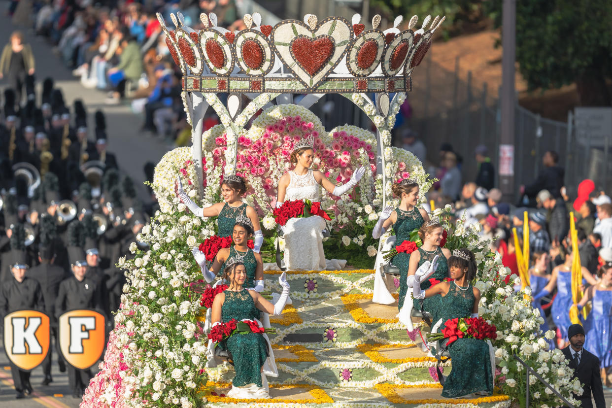 PASADENA, CA - JANUARY 2: The queen on the float waves hello to spectators on the float at 134th Tournament of Roses Parade presented by Honda on January 2, 2023 in Pasadena, California. (Photo by Jason Allen/ISI Photos/Getty Images)