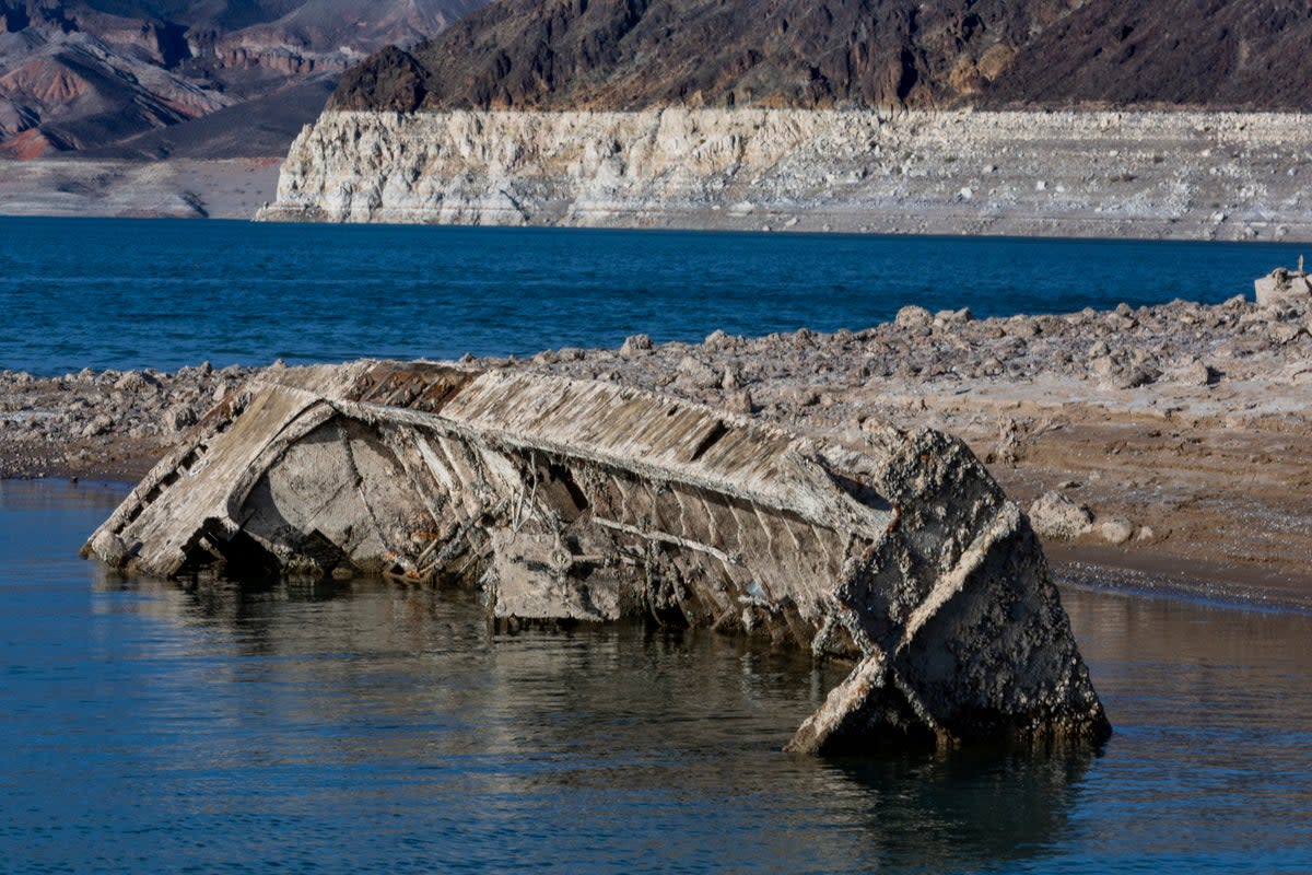 Lake Mead-WWII Boat (Las Vegas Review-Journal)