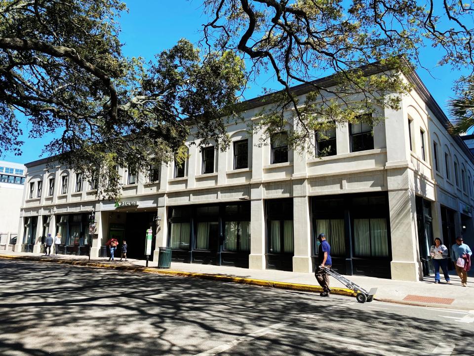 The current Regions Bank located on Johnson Square. The site used to be the Pulaski House Hotel.