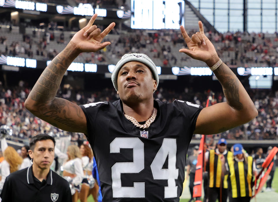 LAS VEGAS, NEVADA – AUGUST 13: Cornerback Marcus Peters #24 of the Las Vegas Raiders gestures as he walks off the field after the Raiders’ 34-7 victory over the San Francisco 49ers in a preseason game at Allegiant Stadium on August 13, 2023 in Las Vegas, Nevada. (Photo by Ethan Miller/Getty Images)