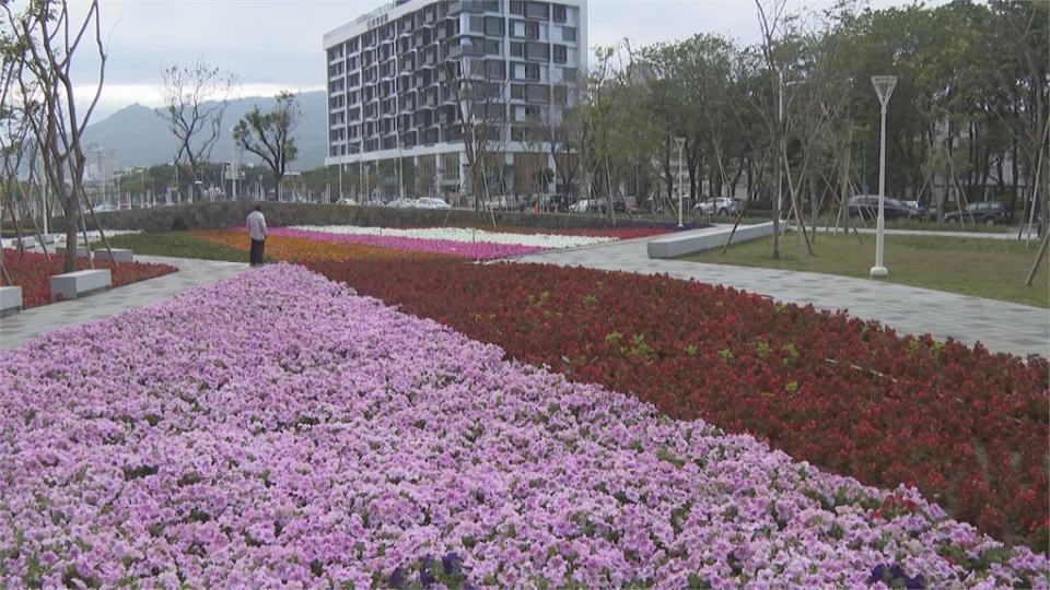 高雄打卡新熱點！舊鐵橋廊道改造綠園道