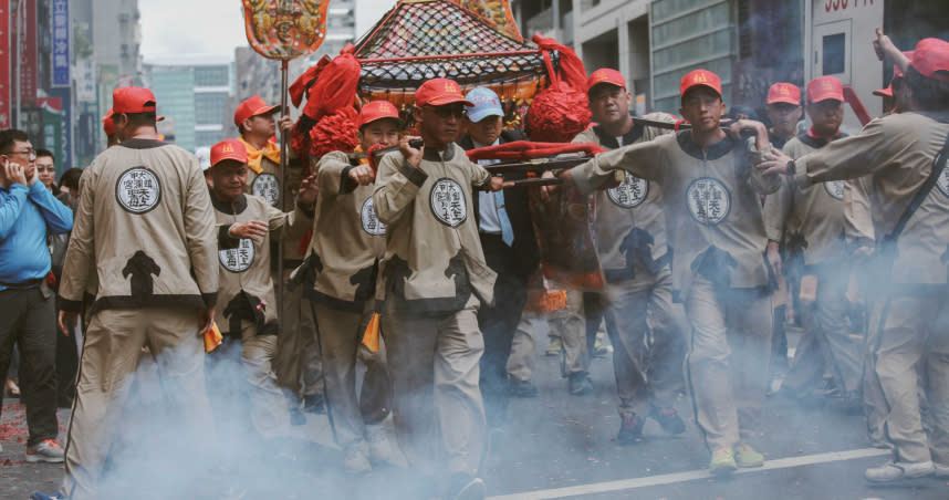 繞境禁不禁？醫憂成防疫破口　施景中祈禱：媽祖顯靈喊停吧。（圖／大甲鎮瀾宮提供）