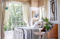 <p>Their sleeping space was so important that Emily and Sloane Southard actually designed their entire treehouse around it.</p><p><a class="link " href="https://www.amazon.com/Tiny-House-Live-Small-Dream/dp/0525576614?tag=syn-yahoo-20&ascsubtag=%5Bartid%7C10050.g.1887%5Bsrc%7Cyahoo-us" rel="nofollow noopener" target="_blank" data-ylk="slk:SHOP TINY HOUSE COFFEE TABLE BOOKS;elm:context_link;itc:0;sec:content-canvas">SHOP TINY HOUSE COFFEE TABLE BOOKS</a></p>