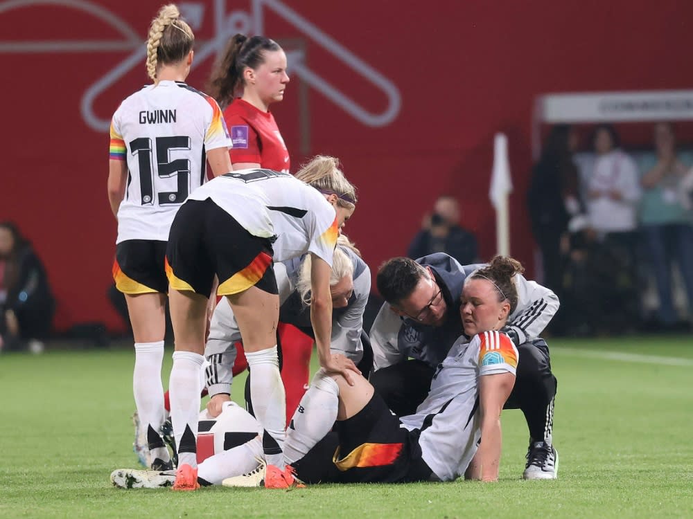 Entwarnung bei Marina Hegering (IMAGO/Susanne Hübner, Susanne Huebner)