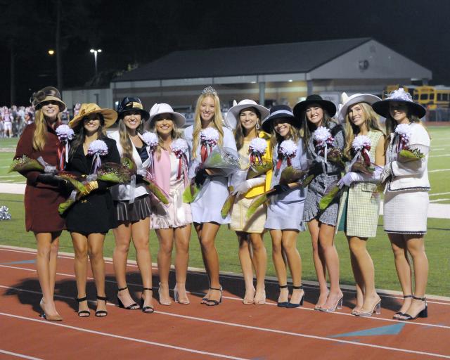 Photos: Schools in Terrebonne and Lafourche honor homecoming royalty -  Yahoo Sports