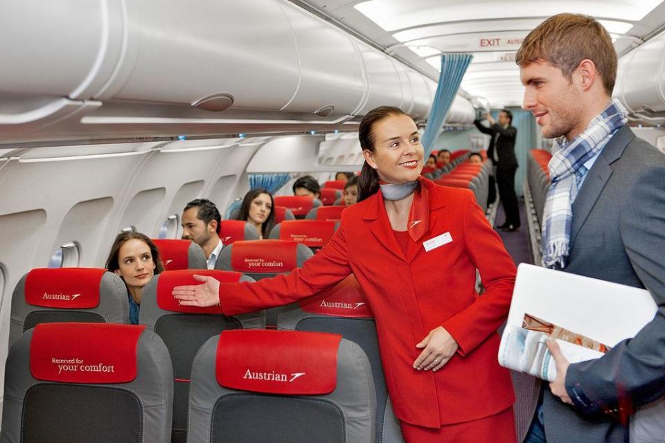 Cabin crew must be polite despite the unreasonable demands of some business class passengers, who are not pictured here (Austrian Airlines/Flickr (CC by SA 2.0))