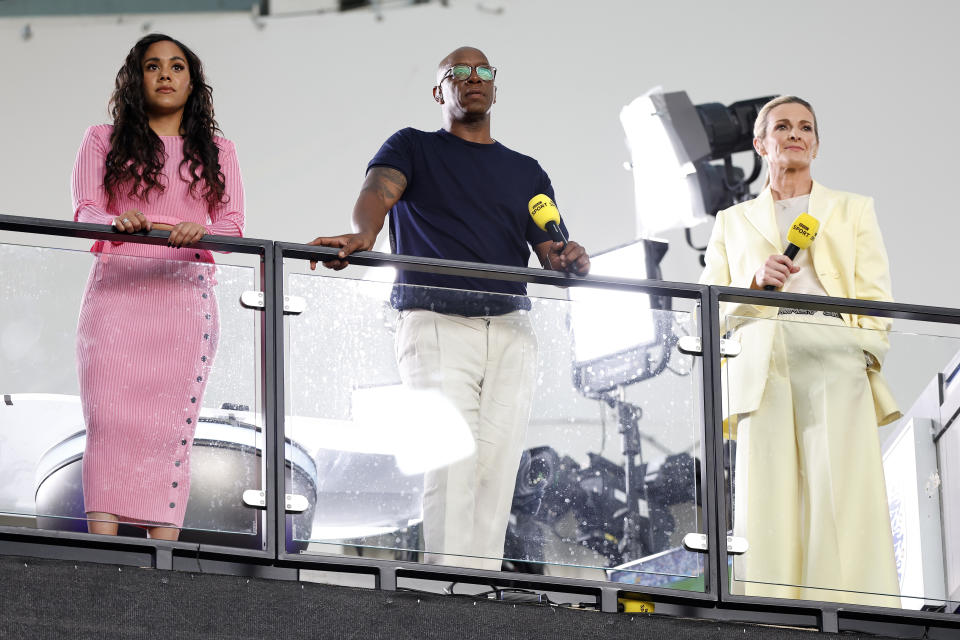 Alex Scott joined Ian Wright and Gabby Logan when covering the Women's Euros in 2022. (Getty/FA)