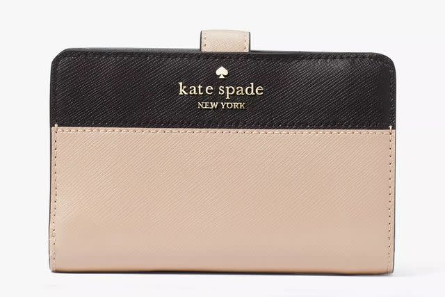 <p>Kate Spade Outlet</p>