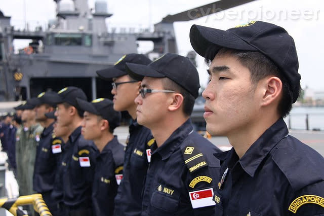 Before the No. 4 uniform, navy personel had to wear the naval combat rig. (Photo courtesy of MINDEF)