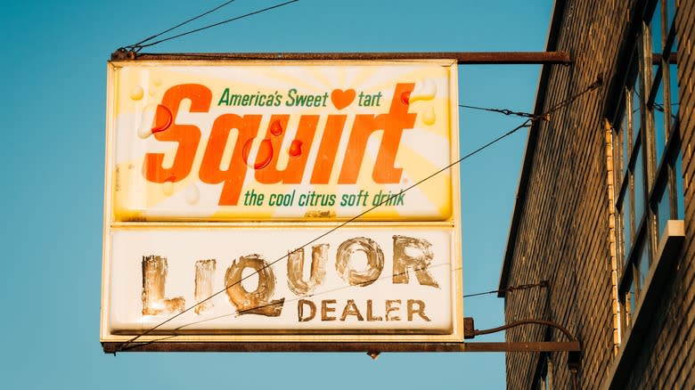 Squirt grapefruit soda sign