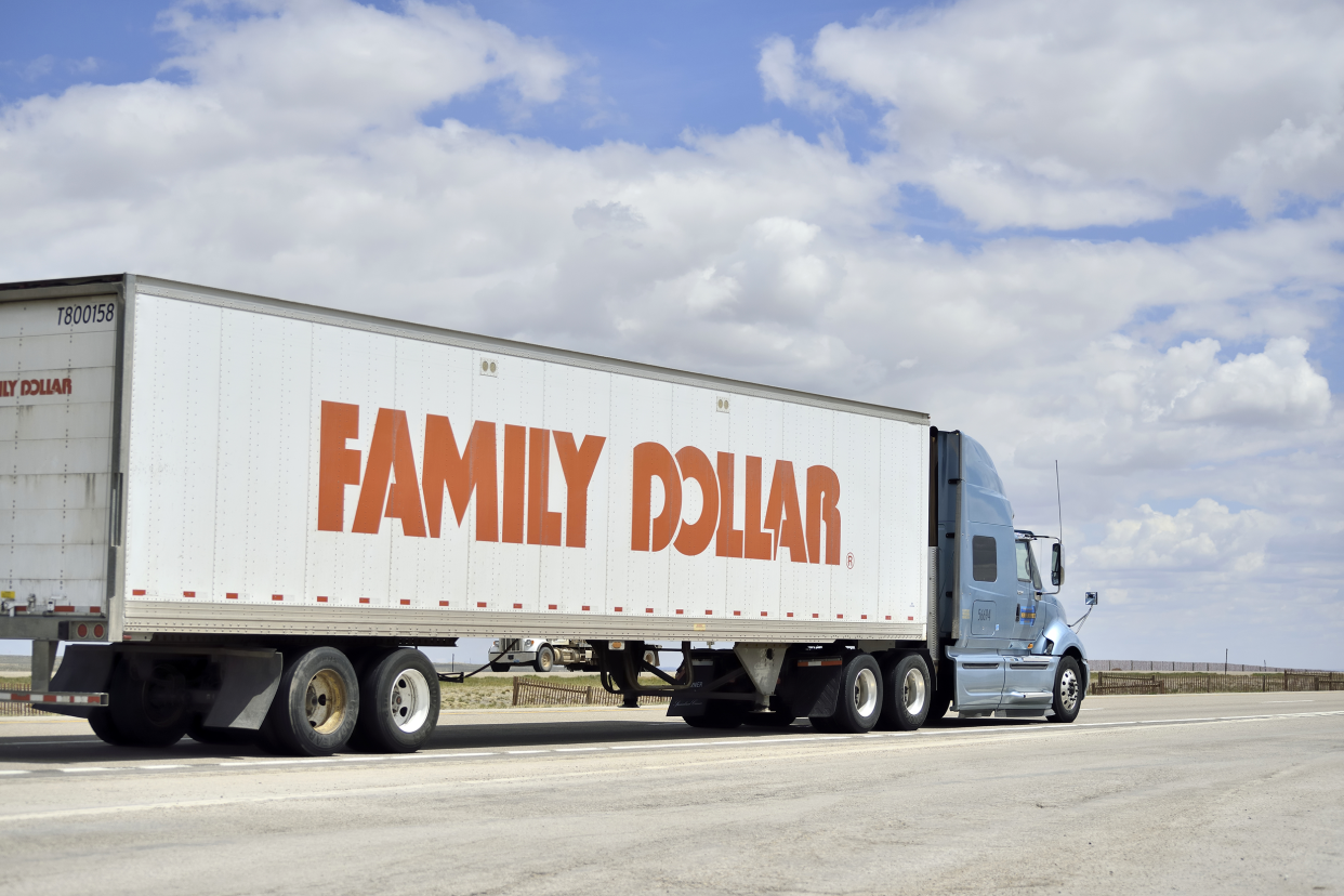 Family Dollar store truck