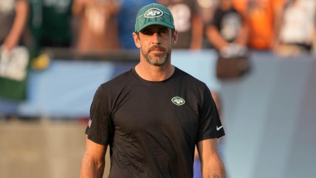 Jets' Hall of Fame Game vs. Browns Will Be for 'the Young Guys,' Not for  Aaron Rodgers