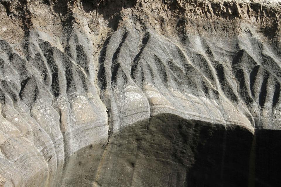 Mysteriöse Krater in Russland beschäftigen Wissenschaftler