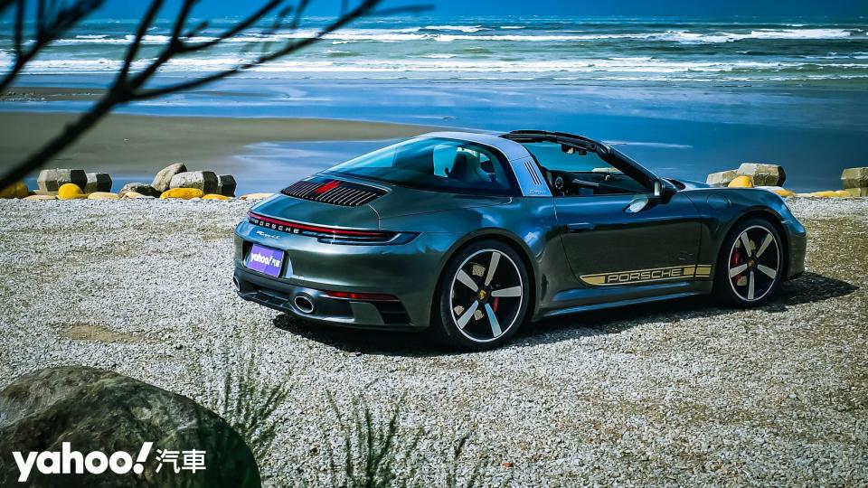 2022 Porsche 911 Targa 4S西濱試駕，懂你要的浪漫、更解你駕馭的渴望！