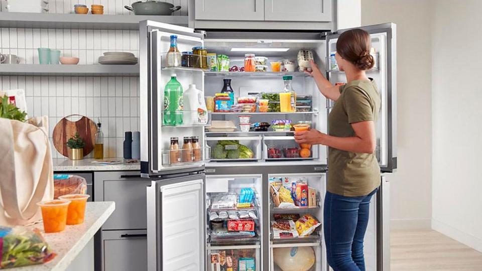 This Whirlpool 4-door refrigerator has flexible organizational spaces so you can put your favorite foods wherever you want.