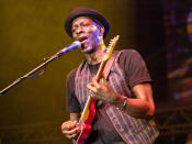 Keb Mo at Timbre Rock & Roots. (Yahoo! photo/Alvin Ho)