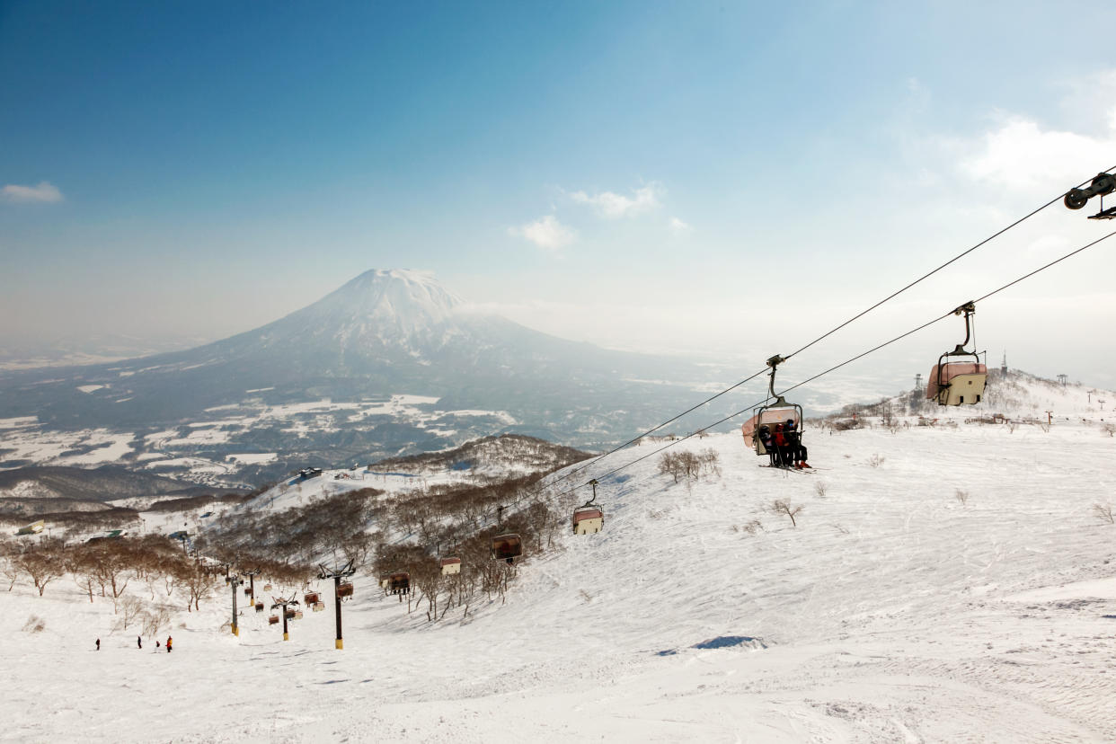 Niseko is one of Hokkaido's most popular ski resorts. (Photo: Gettyimages)