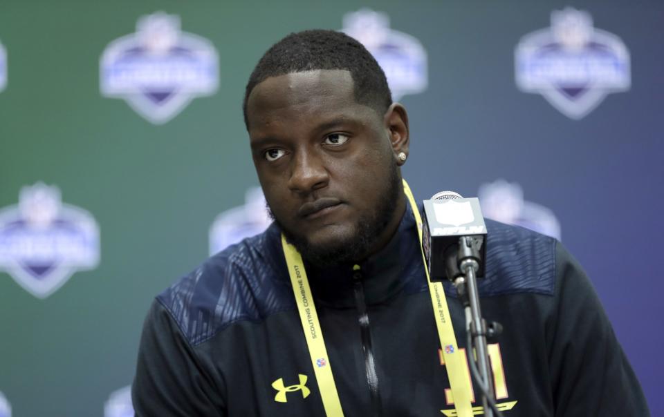 Alabama OT Cam Robinson has what it takes to be great, but consistency is a concern. (AP)